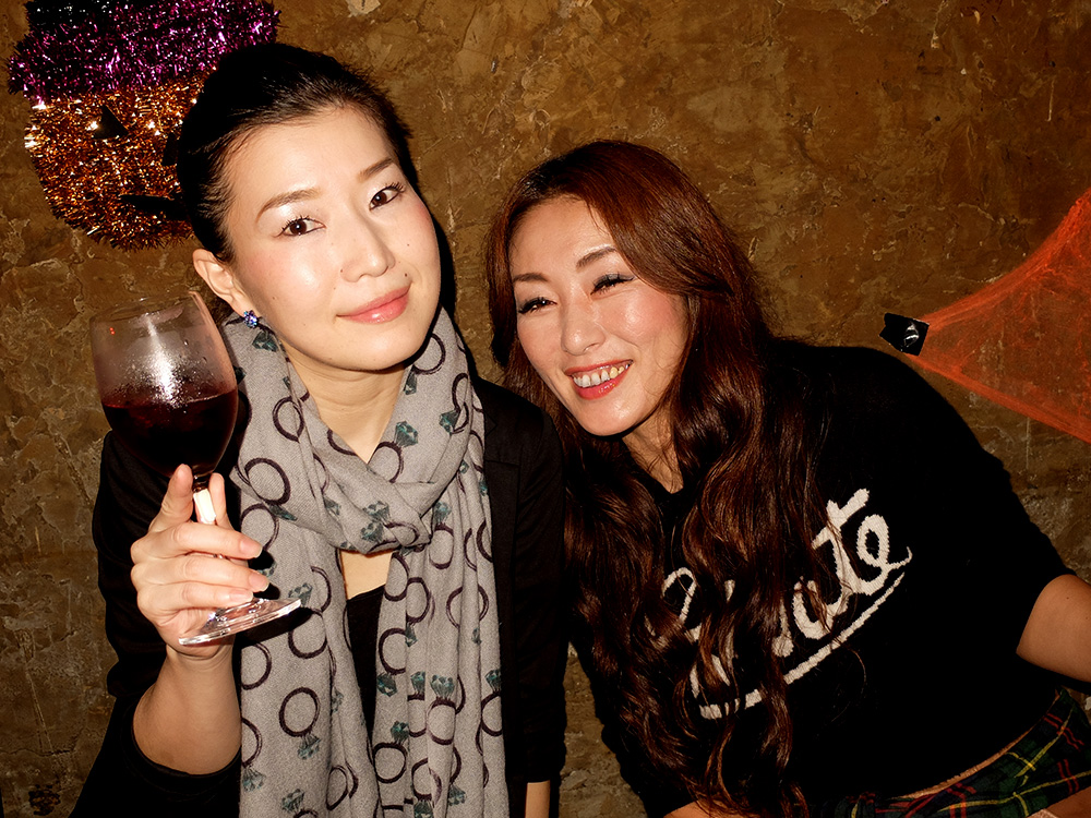 Miwa et Mami à Edge