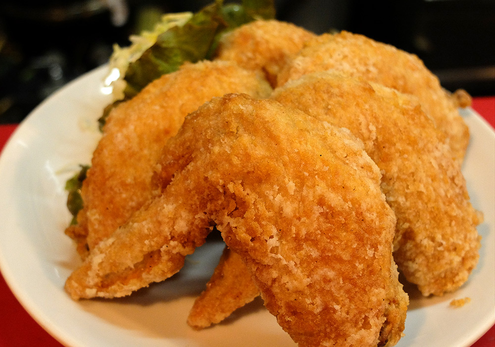 手羽先唐揚げ tebasaki karaage - ailes de poulet pannées, 850 yens