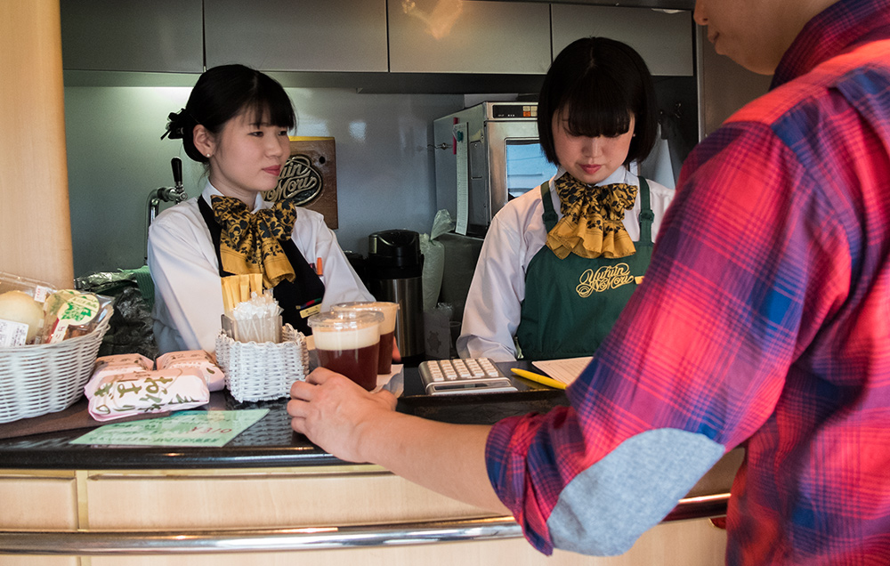 wagon-bar du train Yufuin no mori