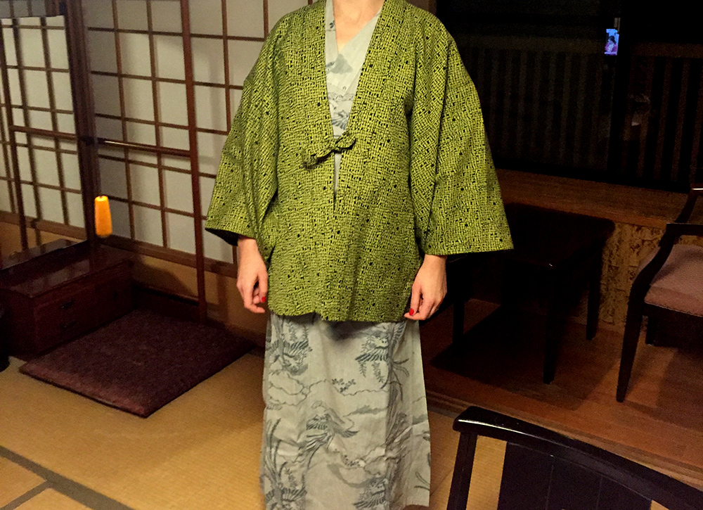 en yukata et haori au ryokan