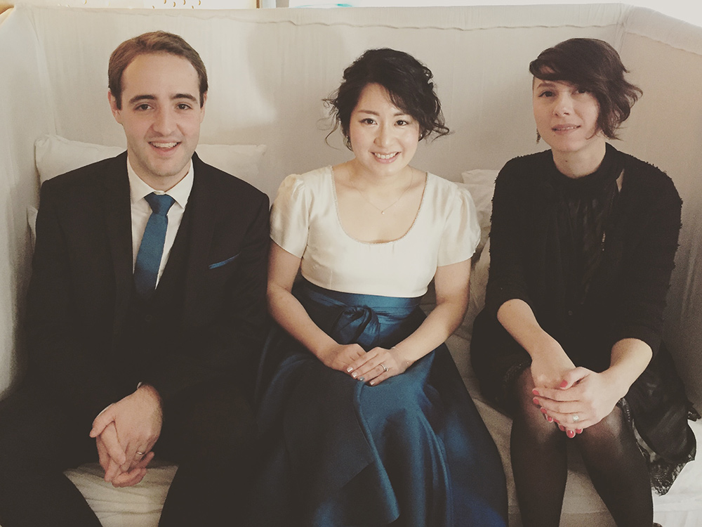 Mariage d'une ancienne collègue avec un Français