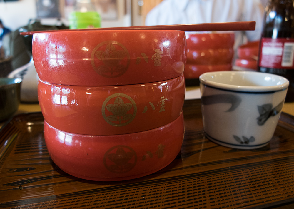 Izumo soba servies en warigo