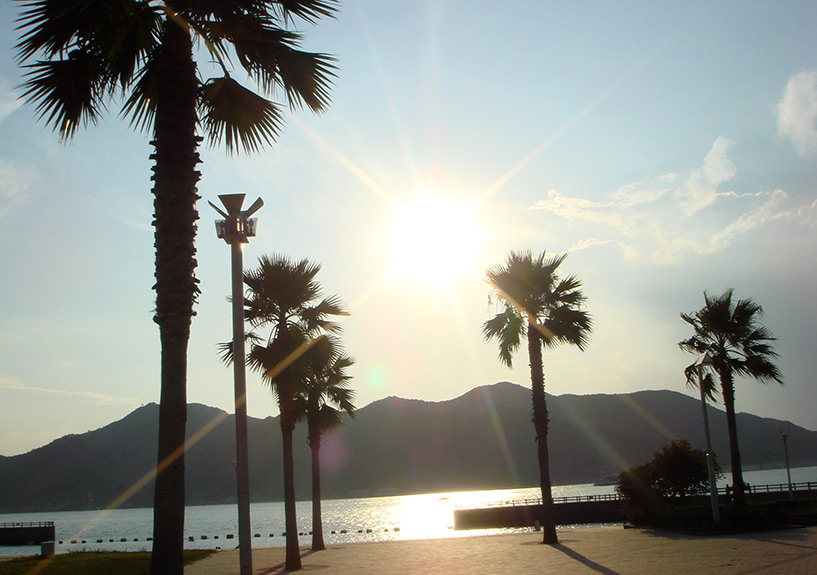Fin d'après-midi sur la plage de Karugahama, Hiroshima