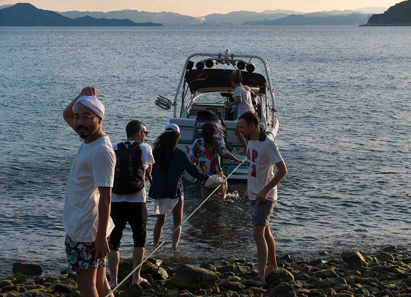 embarquement sur un bateau, Etajima, mer intérieure de Seto, Setonaikai