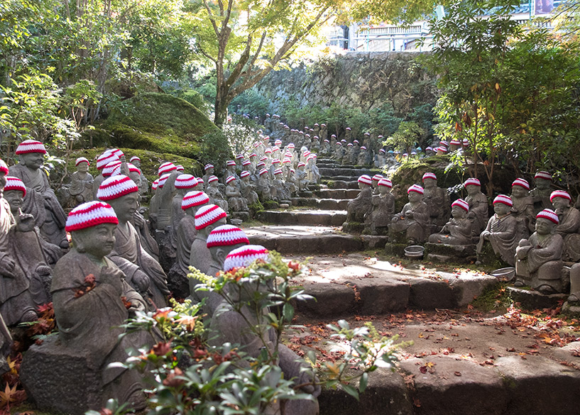 500 statues temple Daisho-in
