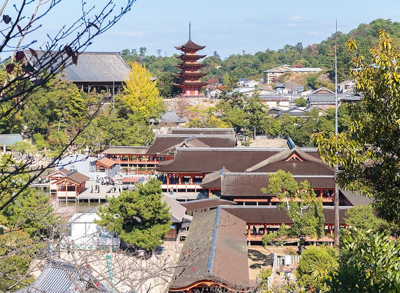 Itukushima jinja, sanctuaire sur pilotis Miyajima