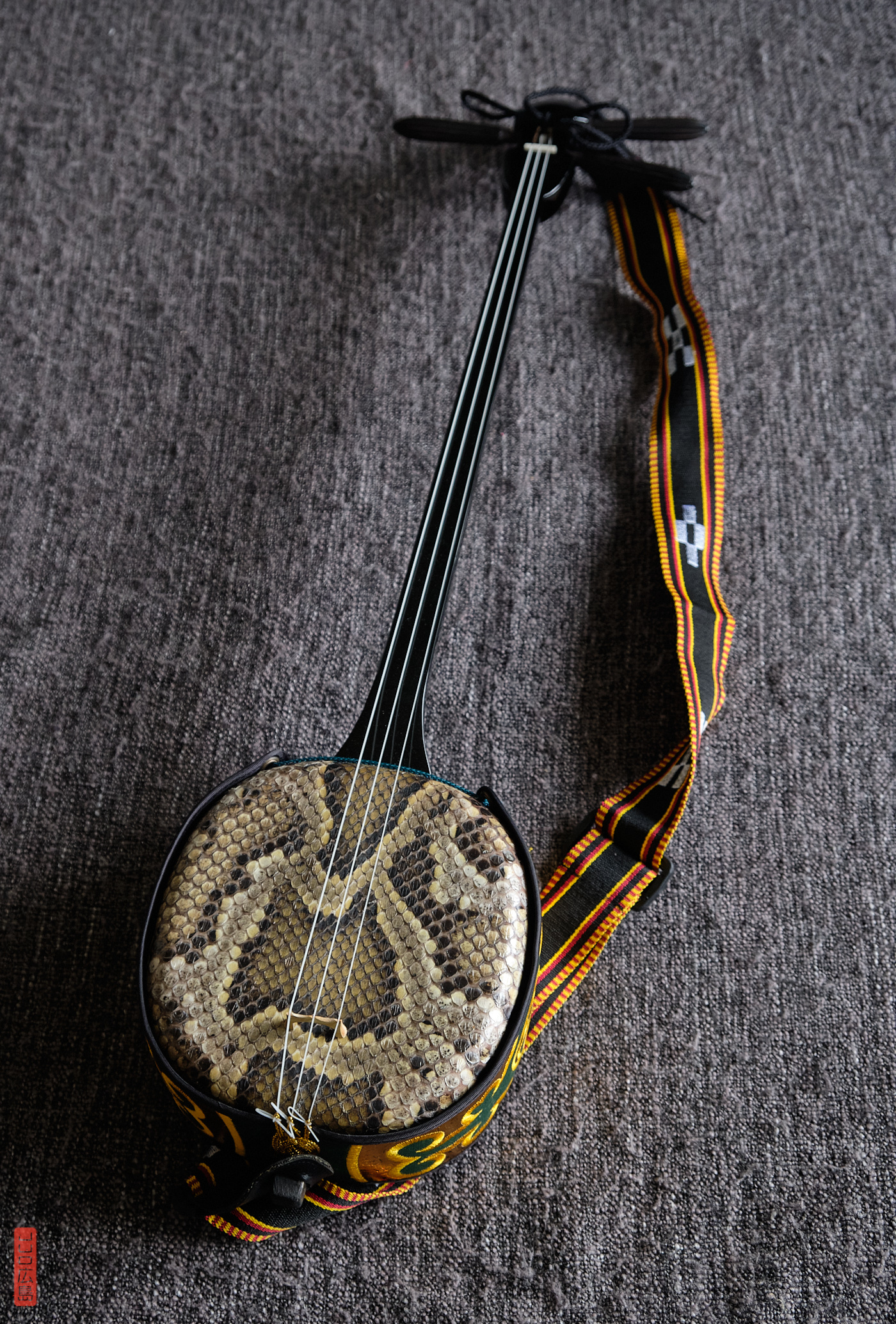 Sanshin, instrument d'Okinawa à 3 cordes